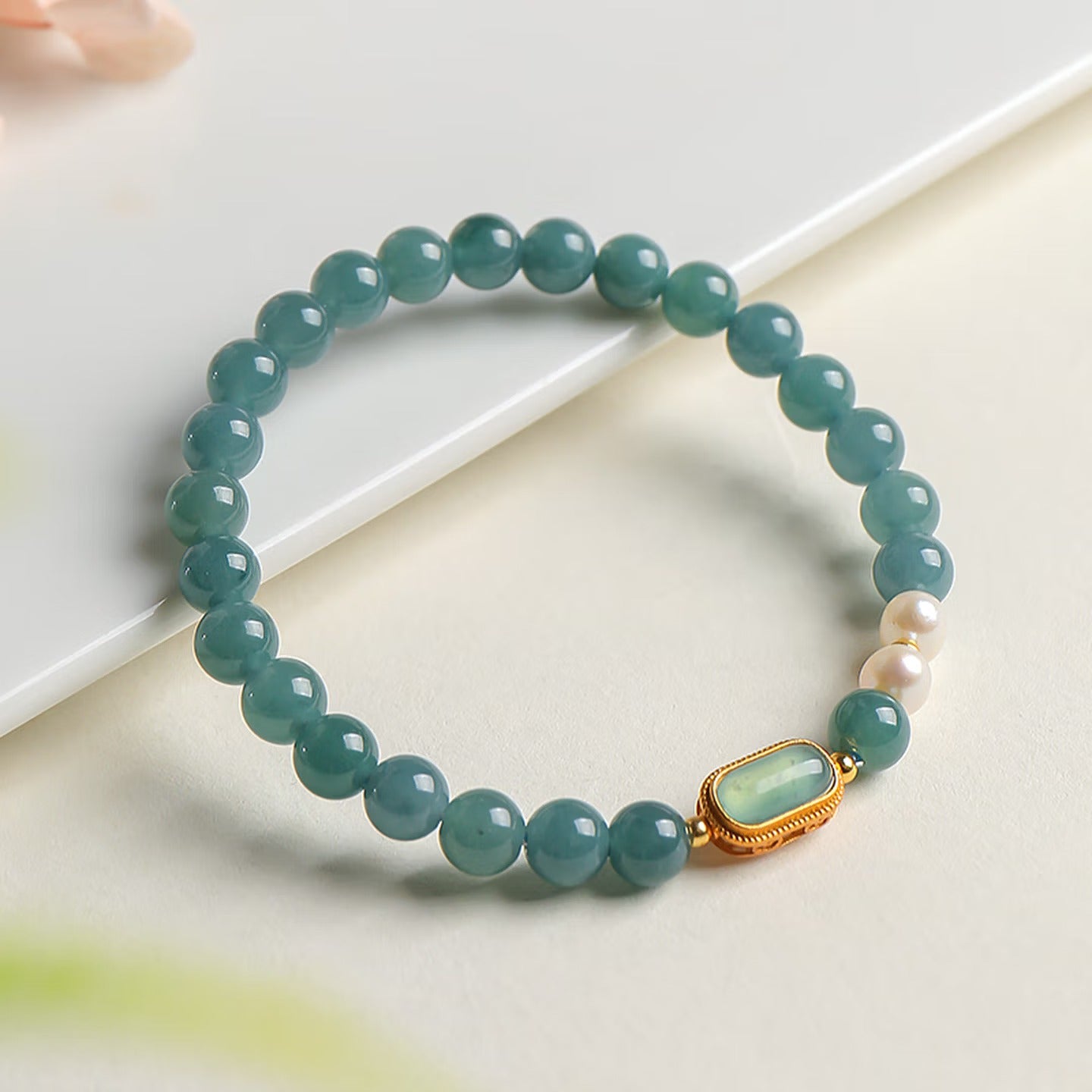 green-jade-feng-shui-prosperity-bracelet