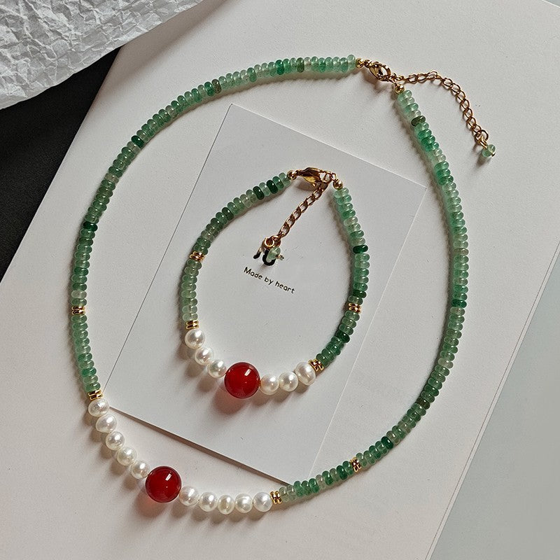 Pearl, aventurine and red agate necklace and bracelet set